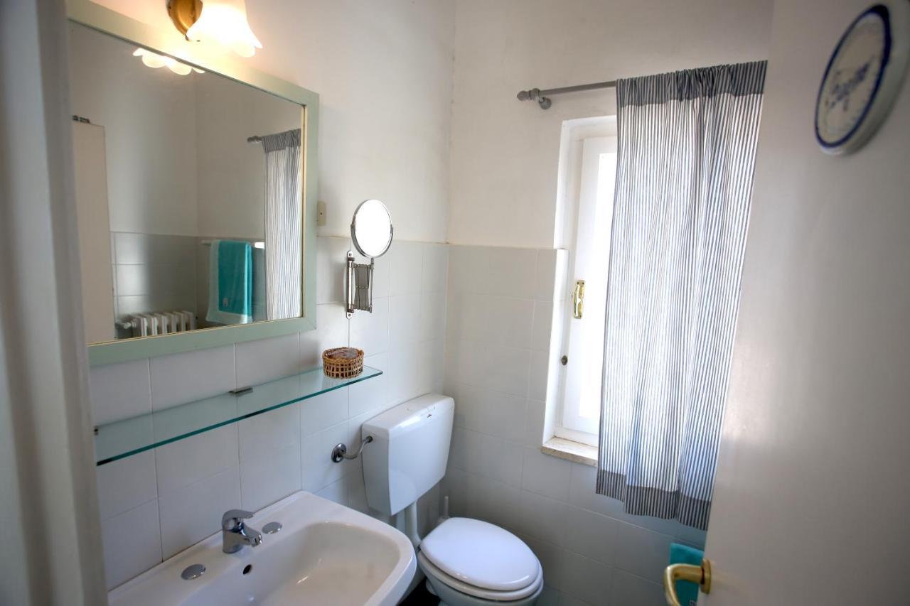 Ca' La Stella Sea-View Apartments Порто-Аццурро Екстер'єр фото